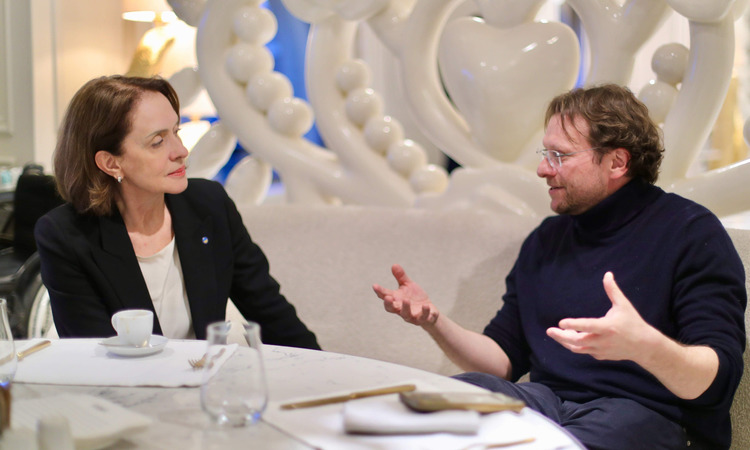 Питър Померанцев към министър Нейнски: България и Източна Европа ще имат все по-водеща роля